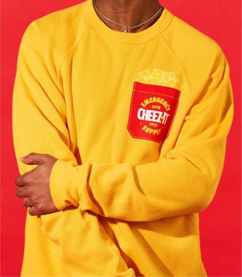 CHEEZ-IT® FLEECE CREWNECK SWEATSHIRT