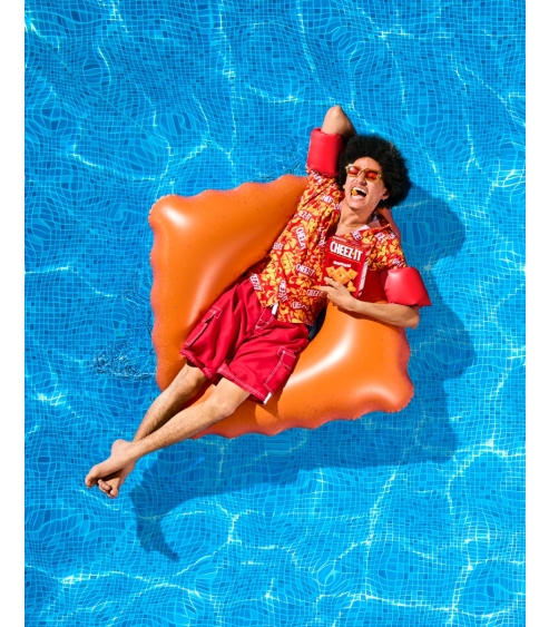 CHEEZ-IT® Floatie